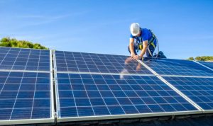 Installation et mise en production des panneaux solaires photovoltaïques à Saint-Leonard